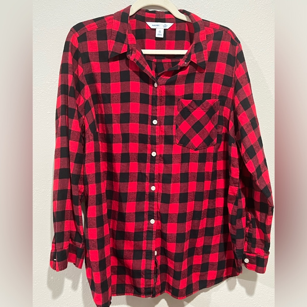 Old Navy Buffalo check top